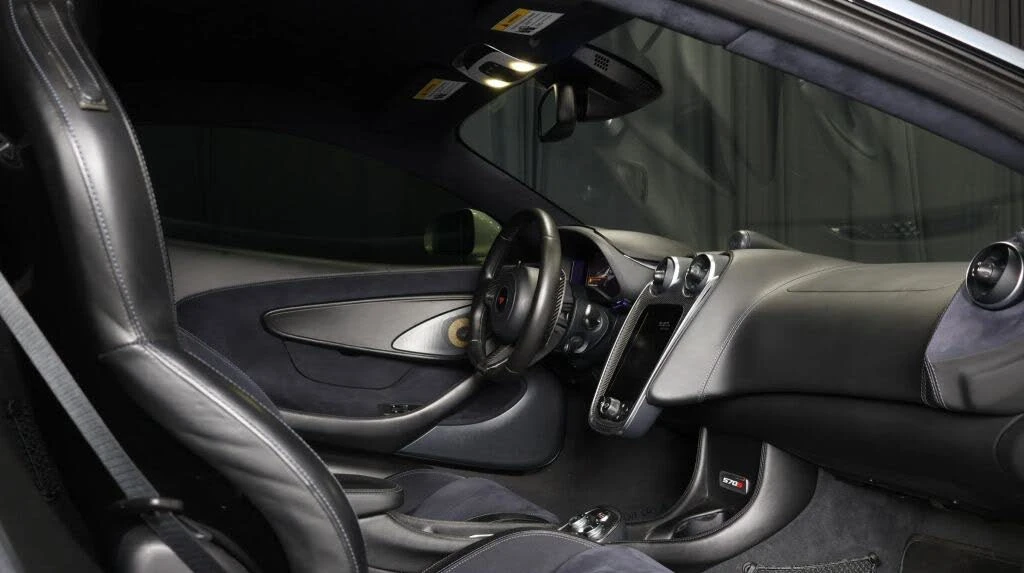 2017 McLaren 570S - Image 22 of 22
