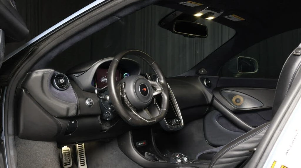 2017 McLaren 570S - Image 15 of 22