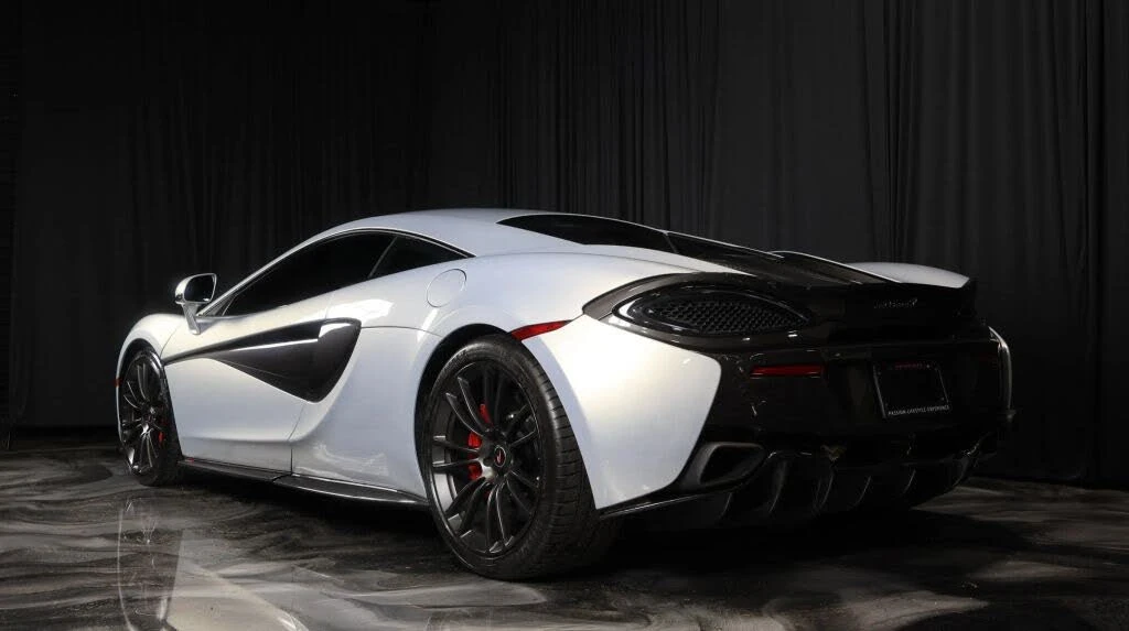 2017 McLaren 570S - Image 7 of 22