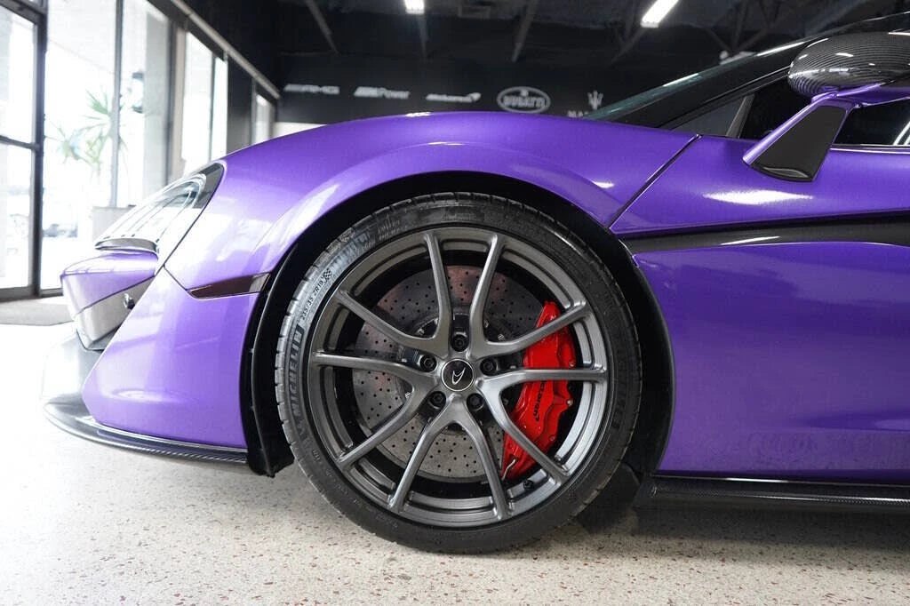 2017 McLaren 570S - Image 29 of 31
