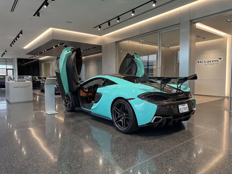 2017 McLaren 570S - Image 18 of 21