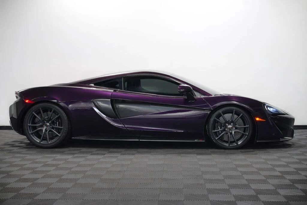 2017 McLaren 570S - Image 9 of 27