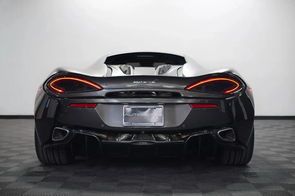 2017 McLaren 570S - Image 16 of 27