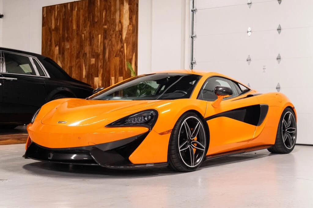 2017 McLaren 570S - Image 2 of 18