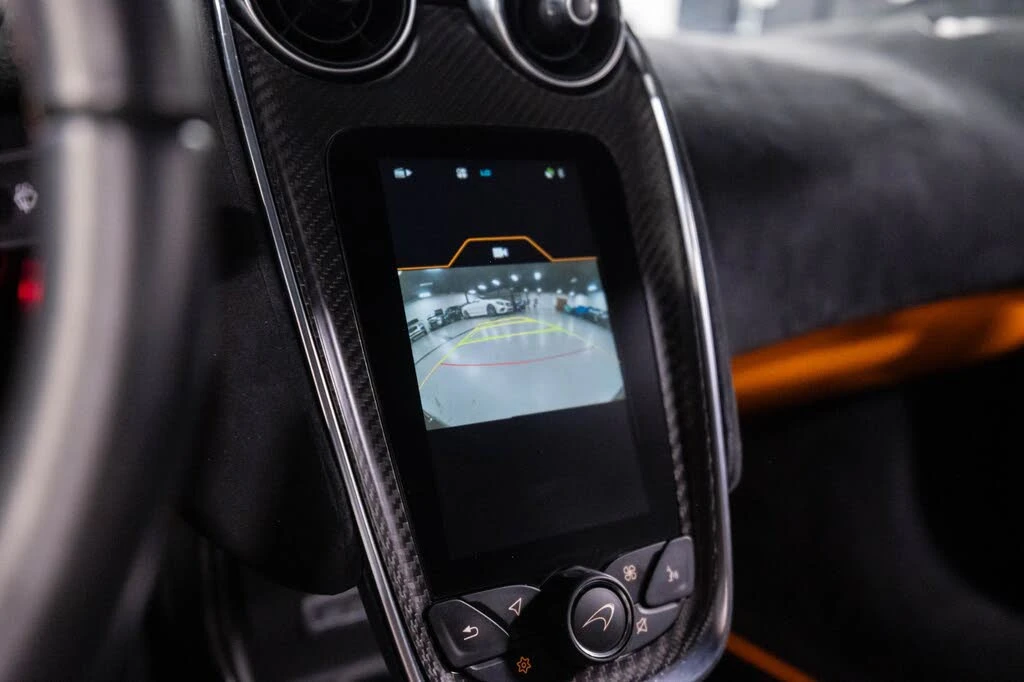 2017 McLaren 570S - Image 16 of 18