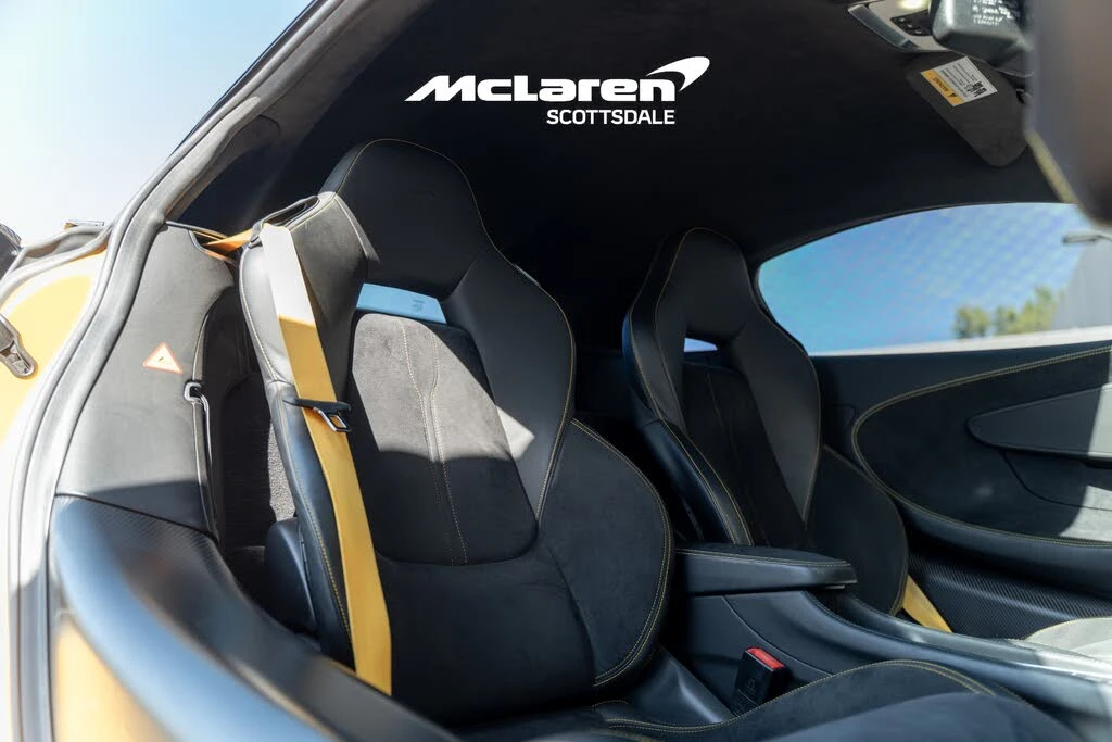 2017 McLaren 570S - Image 12 of 31
