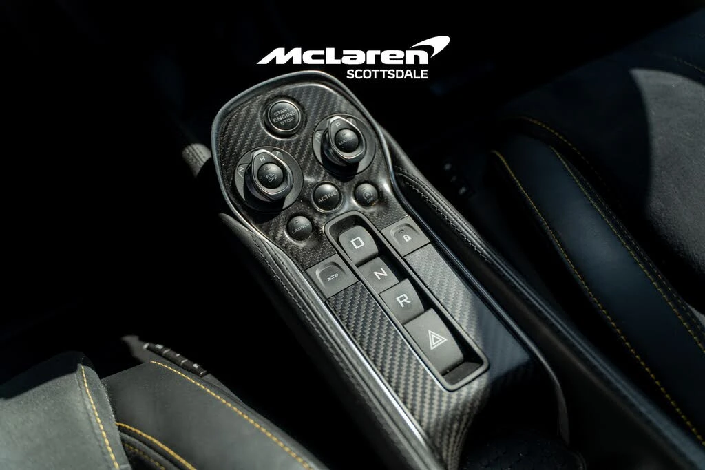 2017 McLaren 570S - Image 16 of 31