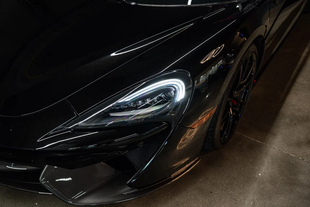 2017 McLaren 570S - Image 13 of 21