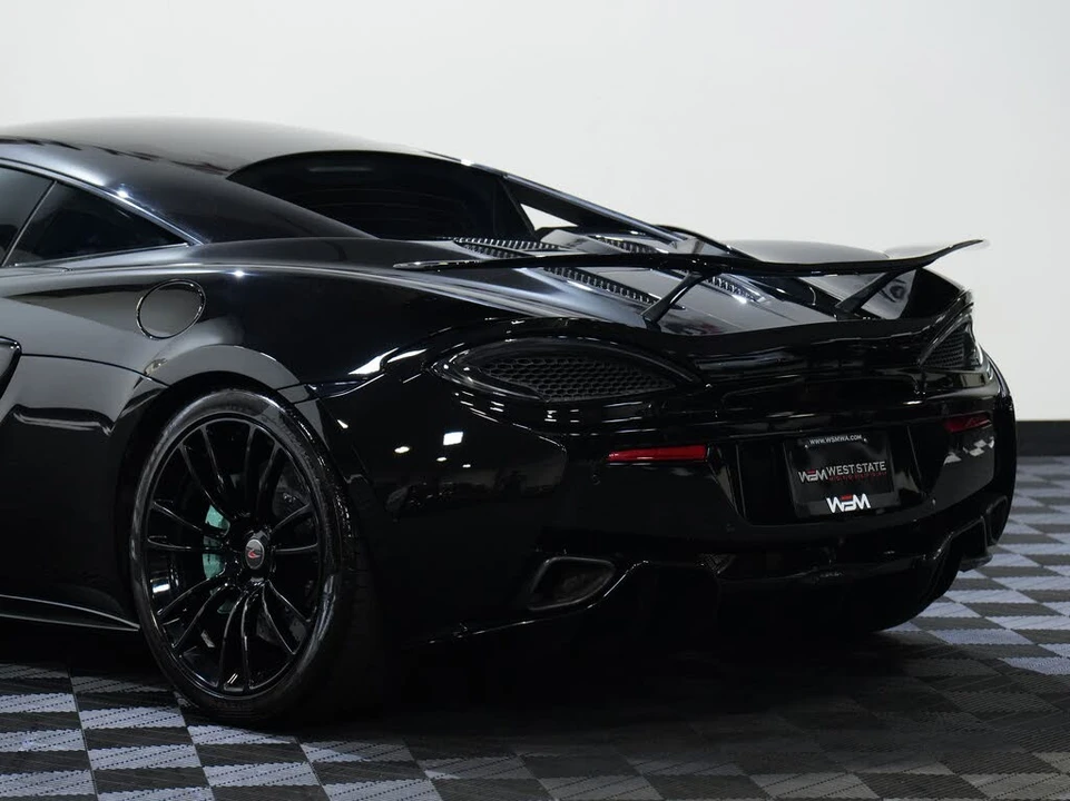 2017 McLaren 570S - Image 15 of 31