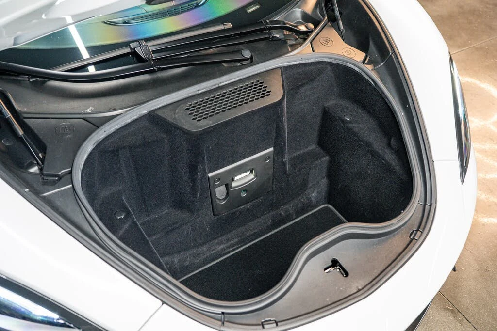 2017 McLaren 570S - Image 23 of 23
