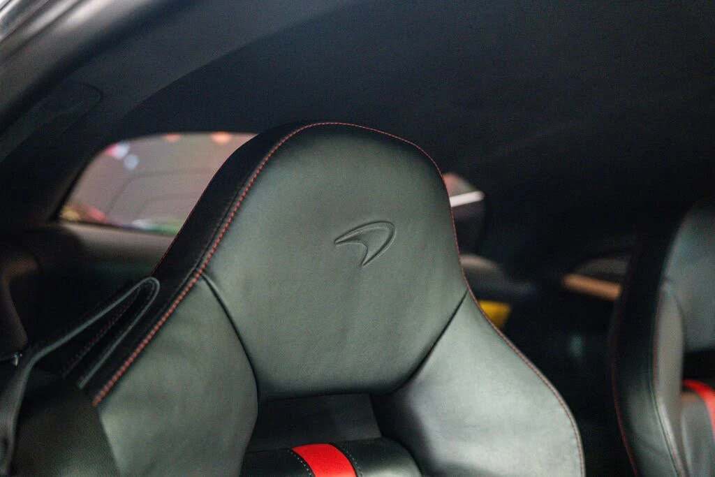 2017 McLaren 570S - Image 11 of 23