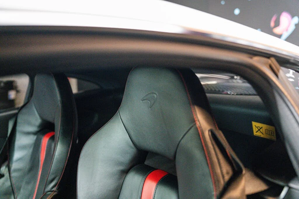2017 McLaren 570S - Image 10 of 23