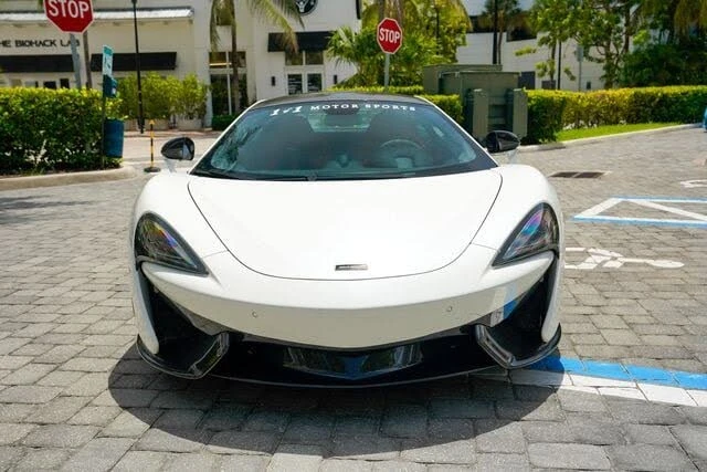 2017 McLaren 570S - Image 5 of 31
