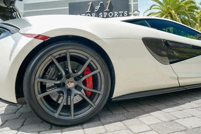 2017 McLaren 570S - Image 30 of 31