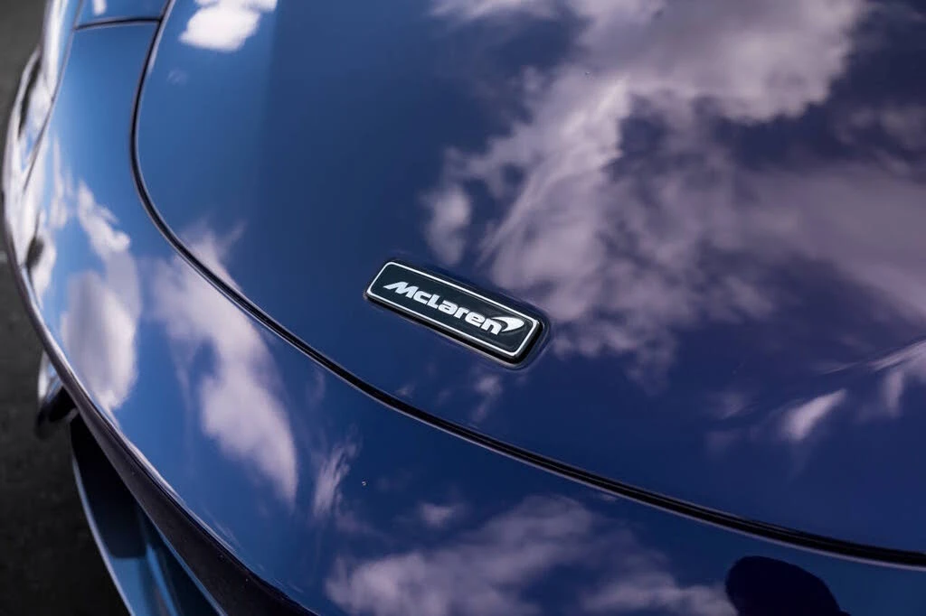 2017 McLaren 570S - Image 17 of 27