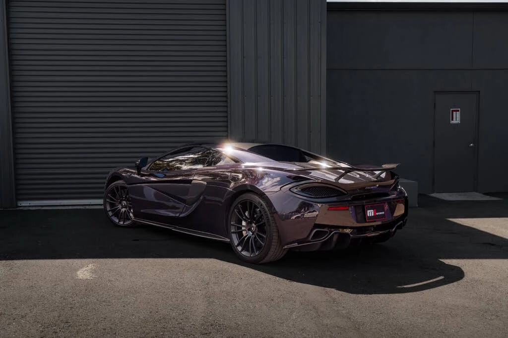 2017 McLaren 570S - Image 8 of 27