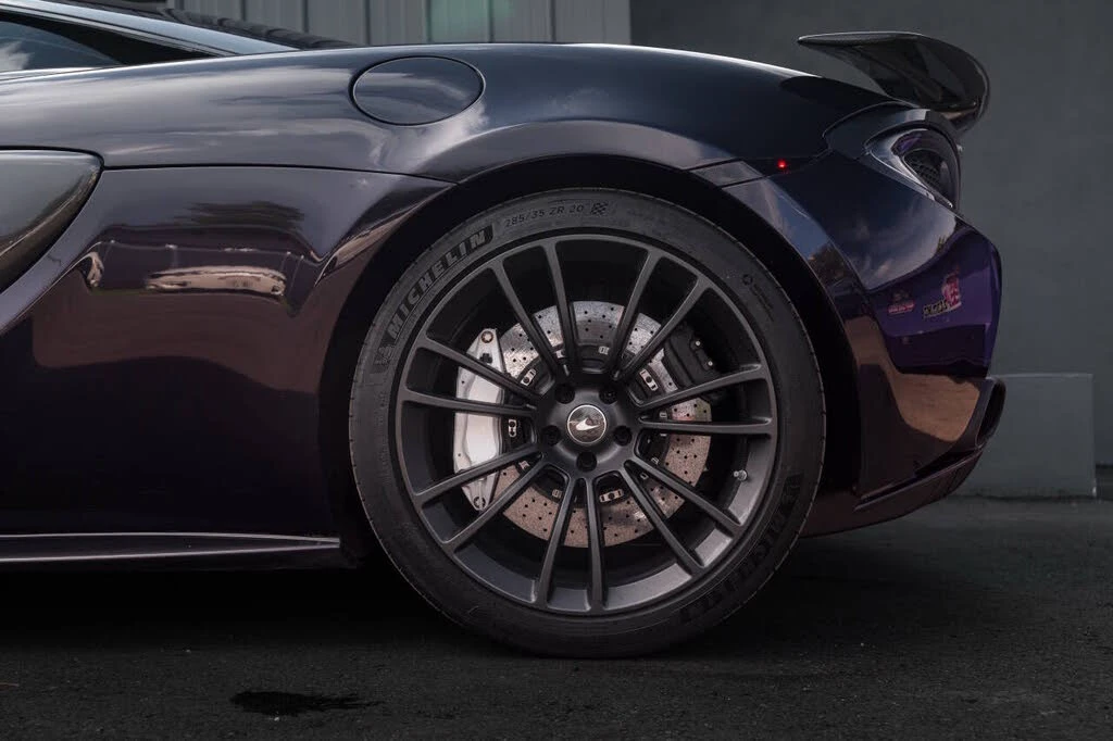 2017 McLaren 570S - Image 7 of 27