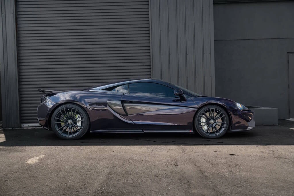 2017 McLaren 570S - Image 9 of 27