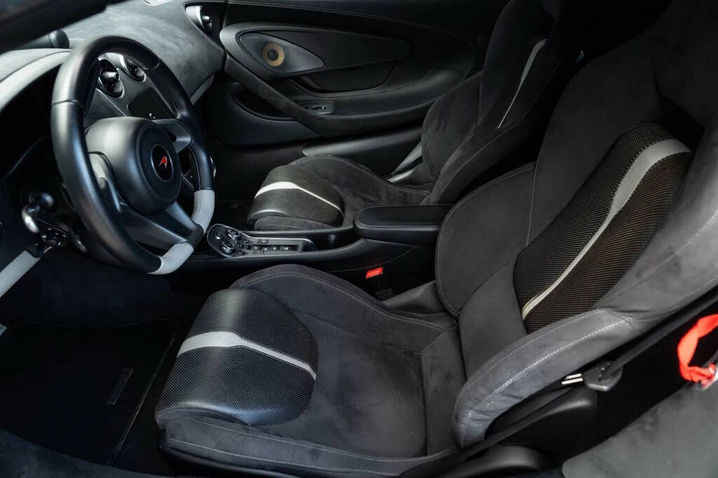 2017 McLaren 570S - Image 21 of 27