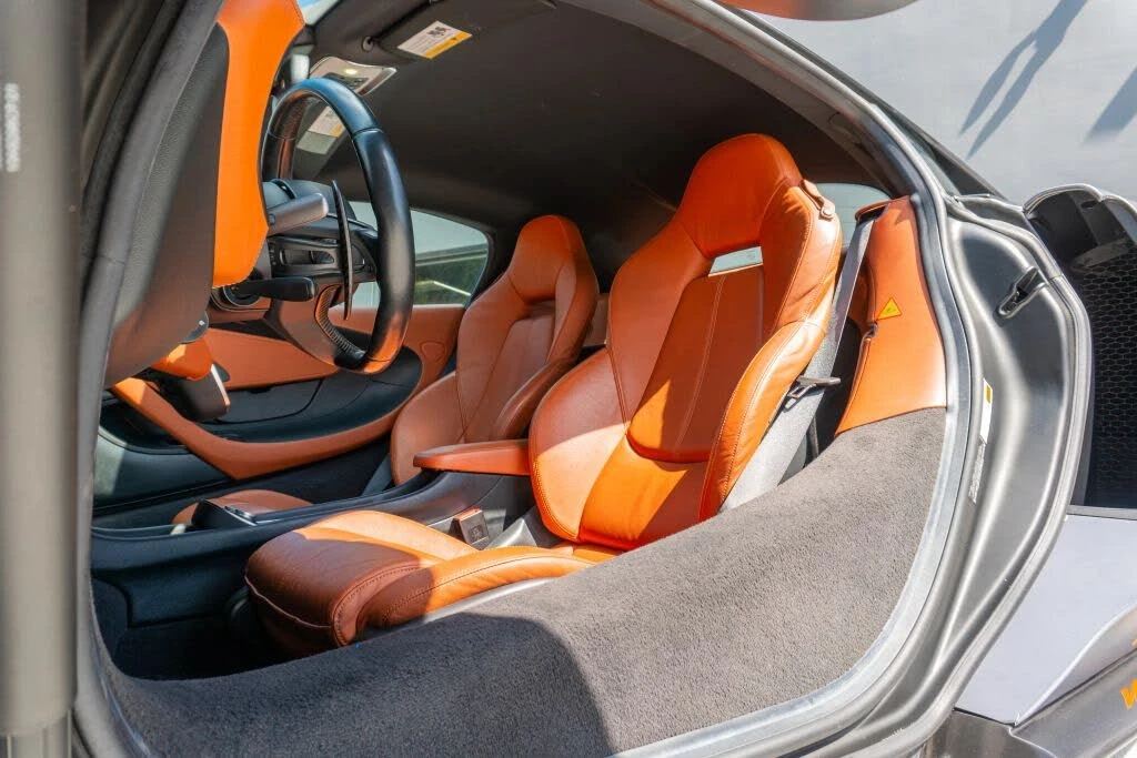 2017 McLaren 570S - Image 10 of 31