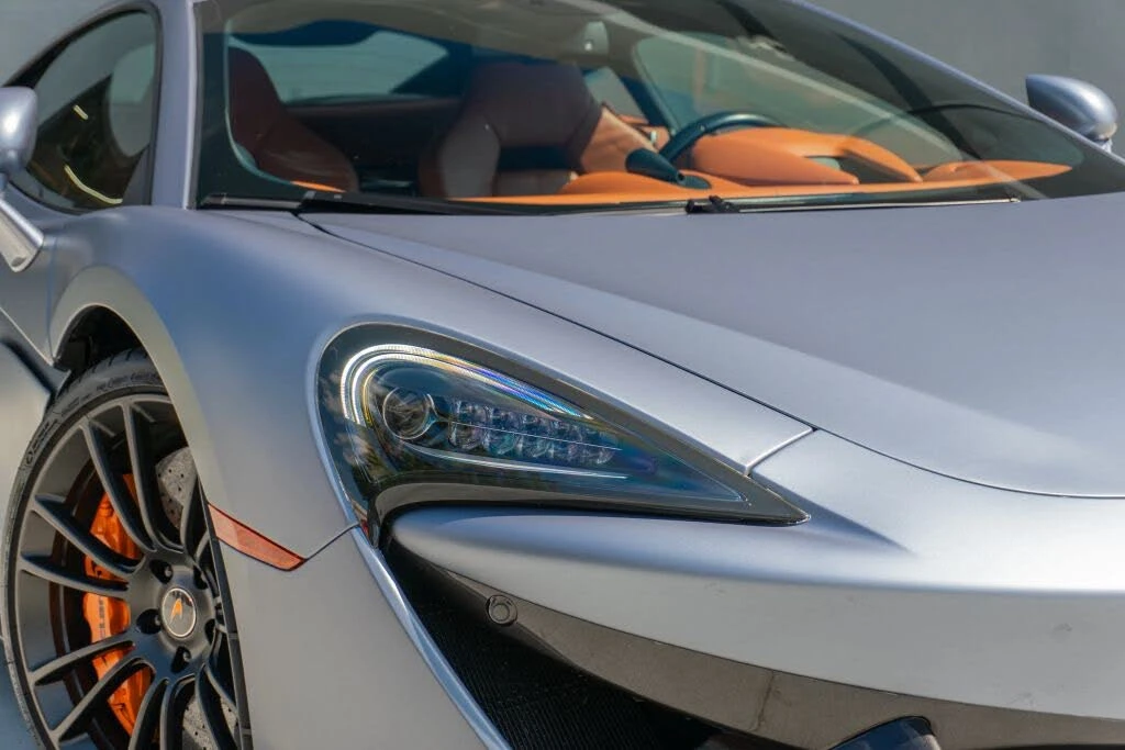 2017 McLaren 570S - Image 29 of 31