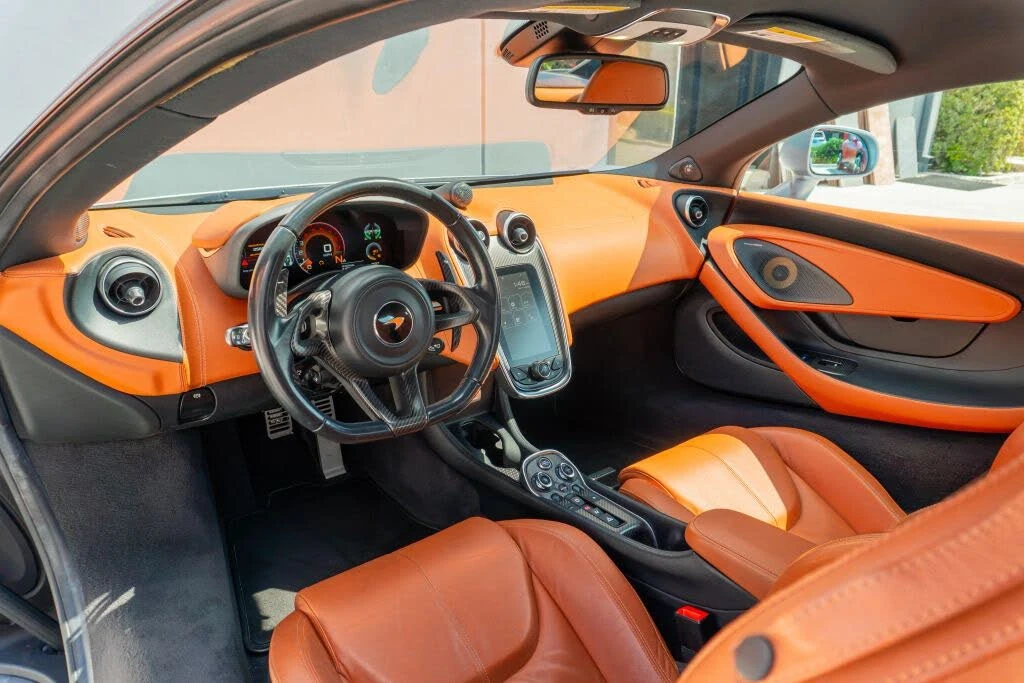 2017 McLaren 570S - Image 12 of 31