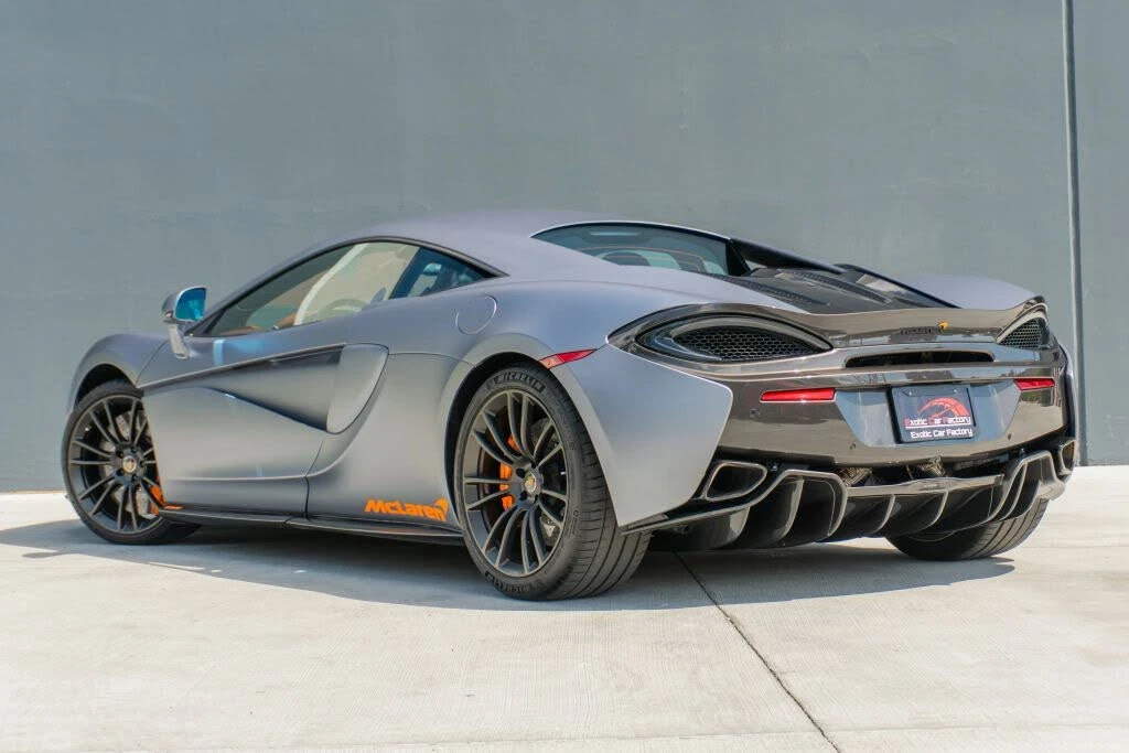 2017 McLaren 570S - Image 9 of 31