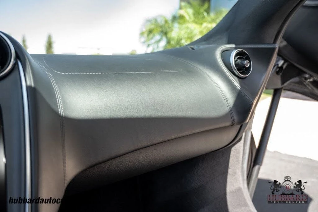 2017 McLaren 570S - Image 24 of 31
