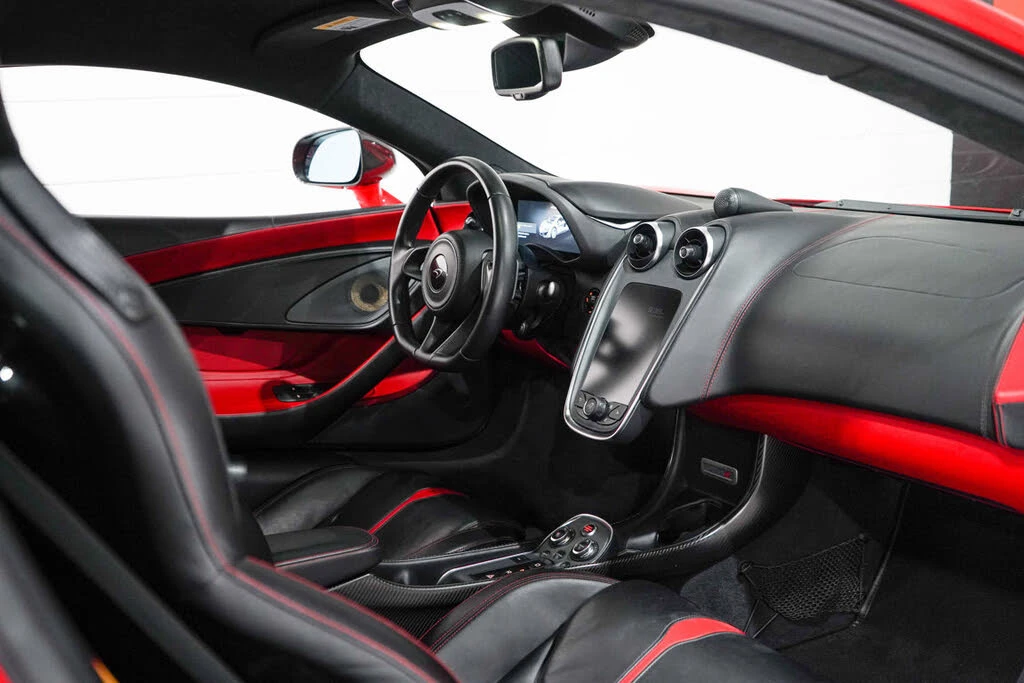 2017 McLaren 570S - Image 18 of 31