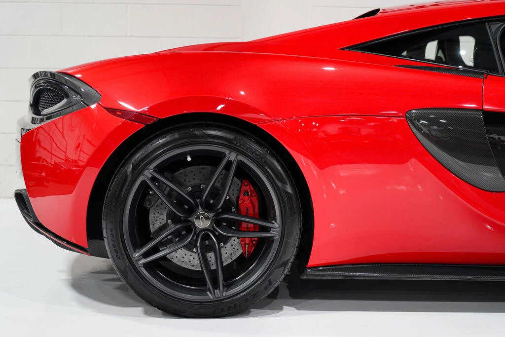 2017 McLaren 570S - Image 23 of 31