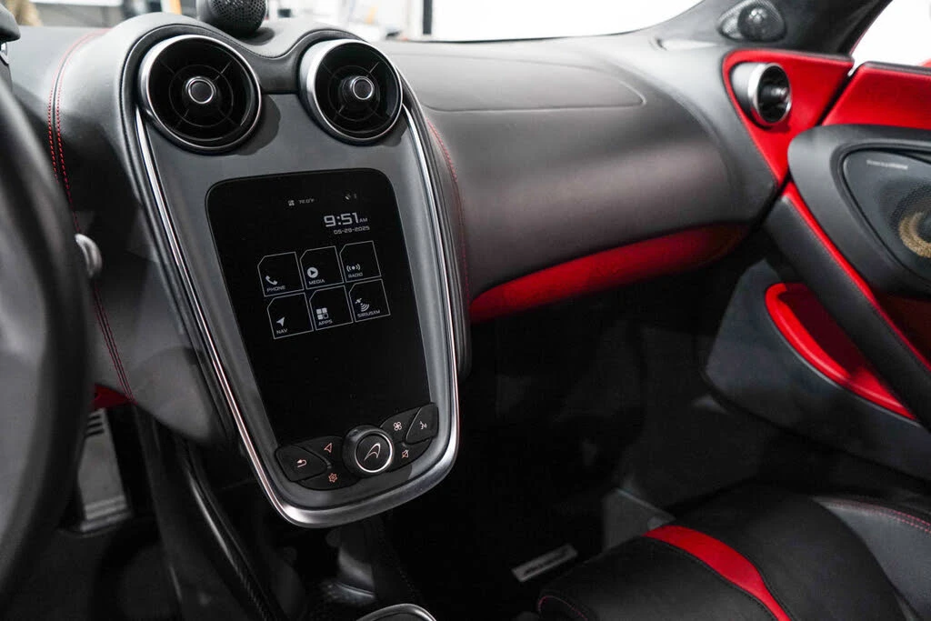 2017 McLaren 570S - Image 14 of 31