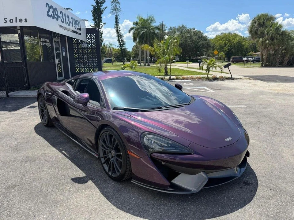 2017 McLaren 570S - Image 5 of 23