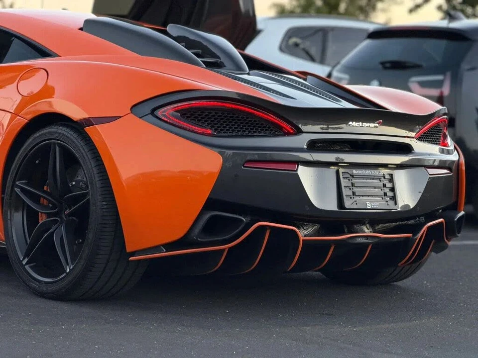 2017 McLaren 570S - Image 11 of 27