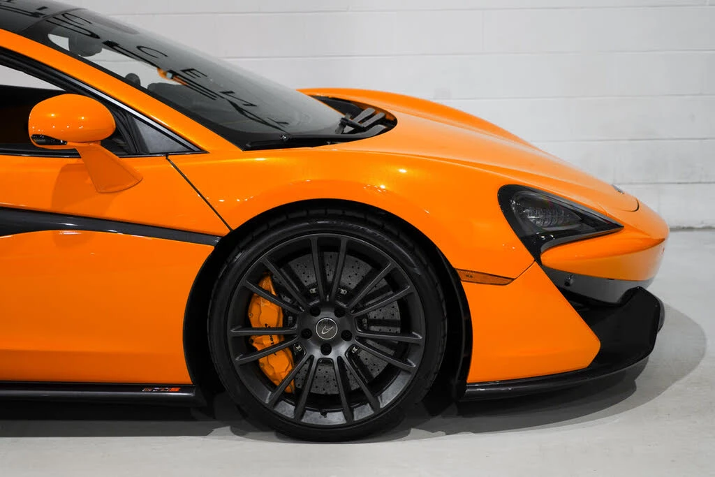 2017 McLaren 570S - Image 22 of 31