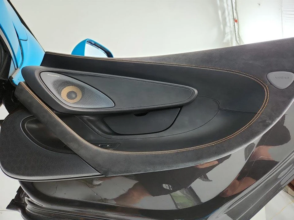 2017 McLaren 570S - Image 25 of 31