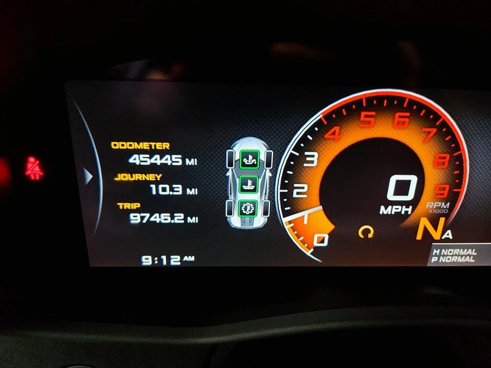 2017 McLaren 570S - Image 15 of 31