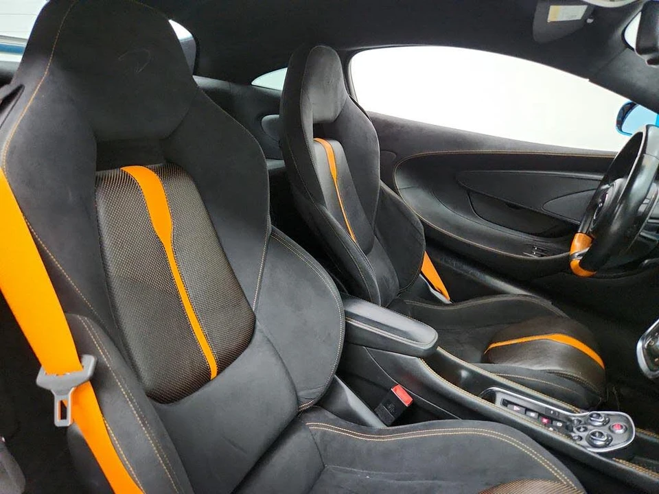 2017 McLaren 570S - Image 24 of 31