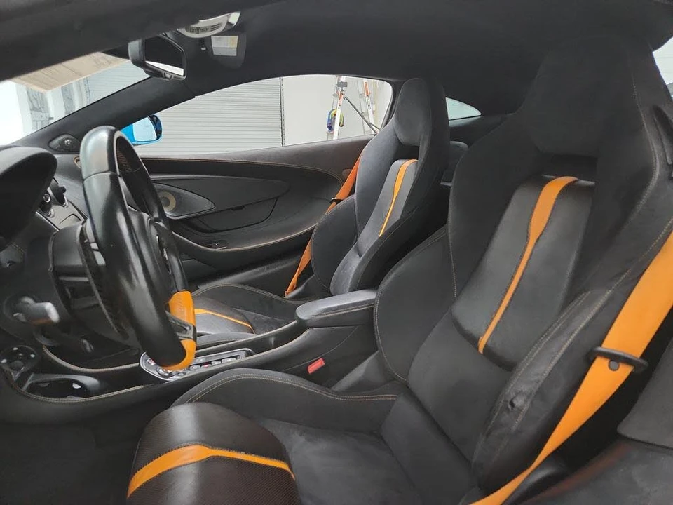 2017 McLaren 570S - Image 14 of 31