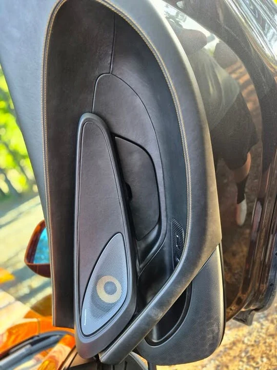 2017 McLaren 570S - Image 28 of 31