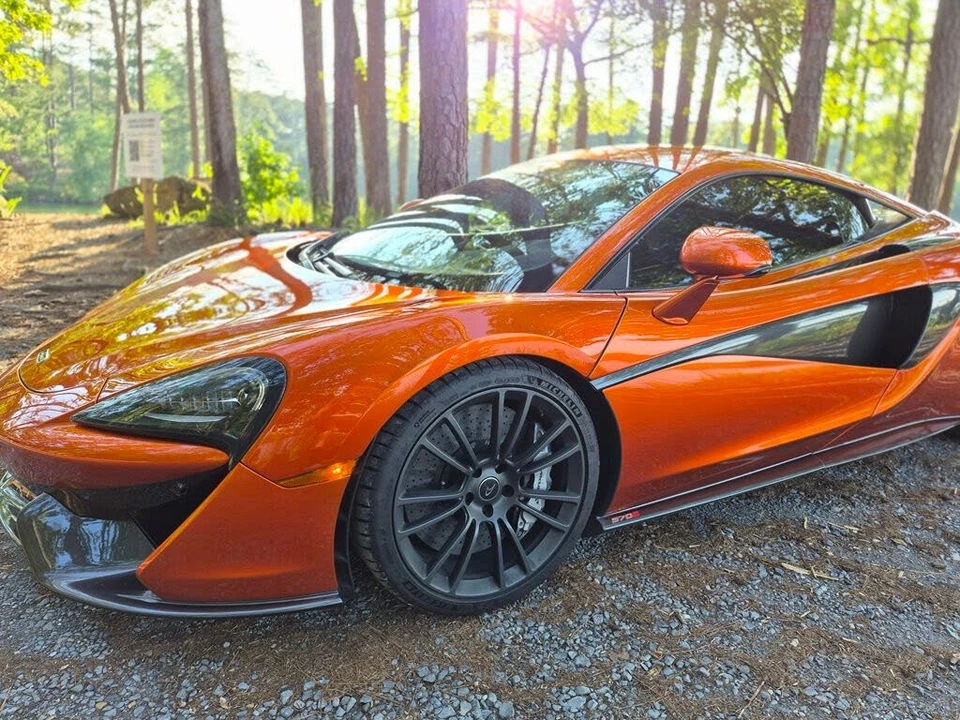 2017 McLaren 570S - Image 6 of 31