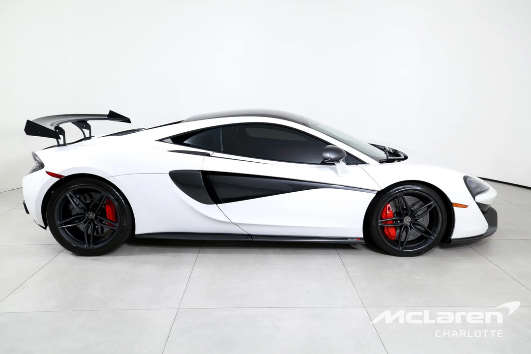2017 McLaren 570S - Image 10 of 30