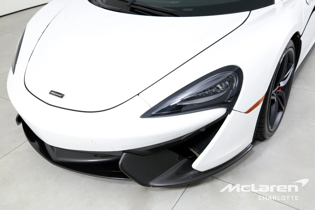 2017 McLaren 570S - Image 26 of 30