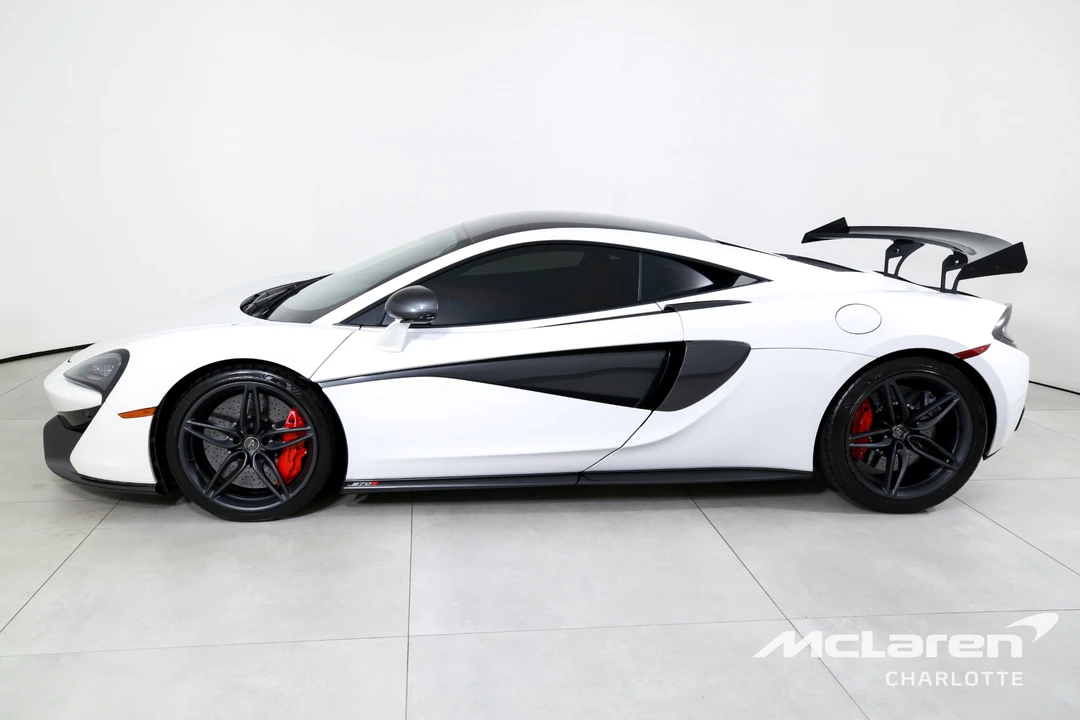 2017 McLaren 570S - Image 6 of 30