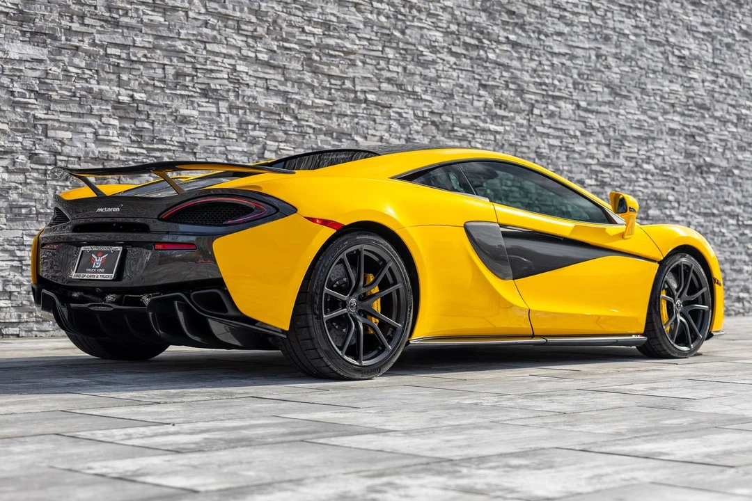 2017 McLaren 570S - Image 13 of 21