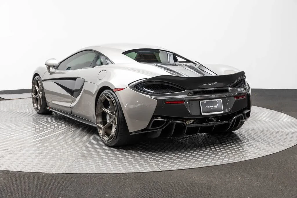 2017 McLaren 570S - Image 4 of 31