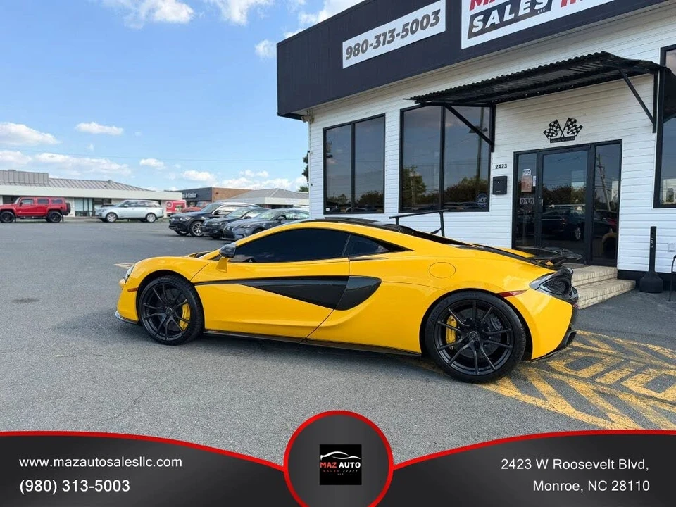 2017 McLaren 570S - Image 6 of 17