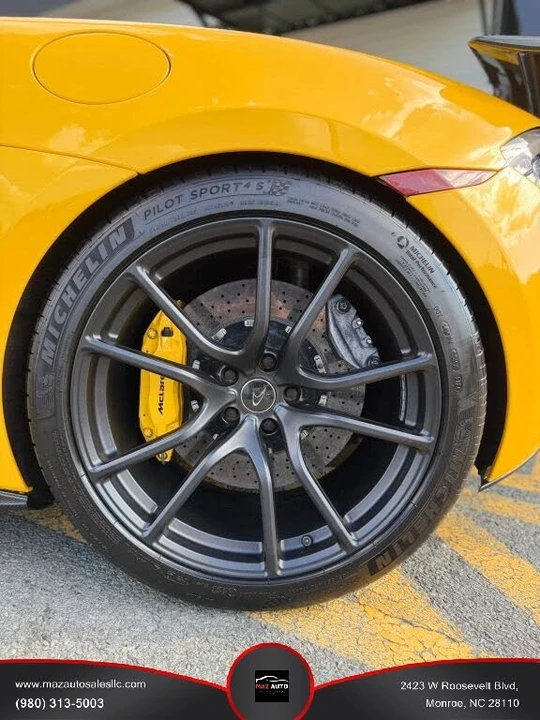 2017 McLaren 570S - Image 7 of 17