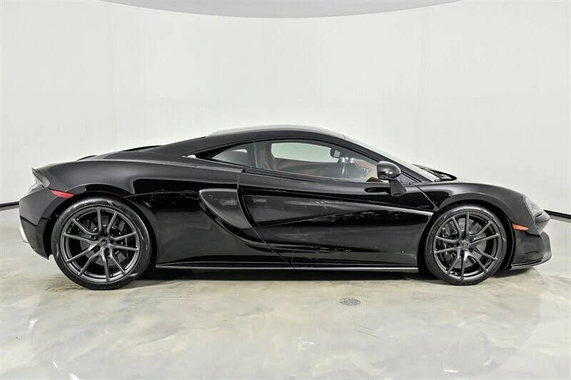 2017 McLaren 570S - Image 10 of 31