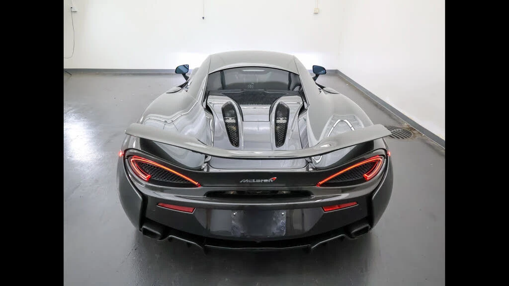 2017 McLaren 570S - Image 10 of 31