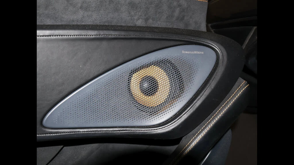 2017 McLaren 570S - Image 15 of 31